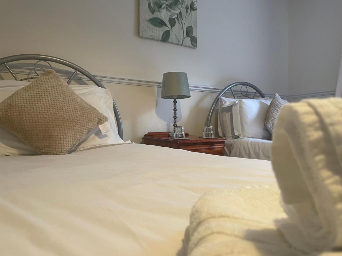 The Kings Arms Inn Montacute Luaran gambar