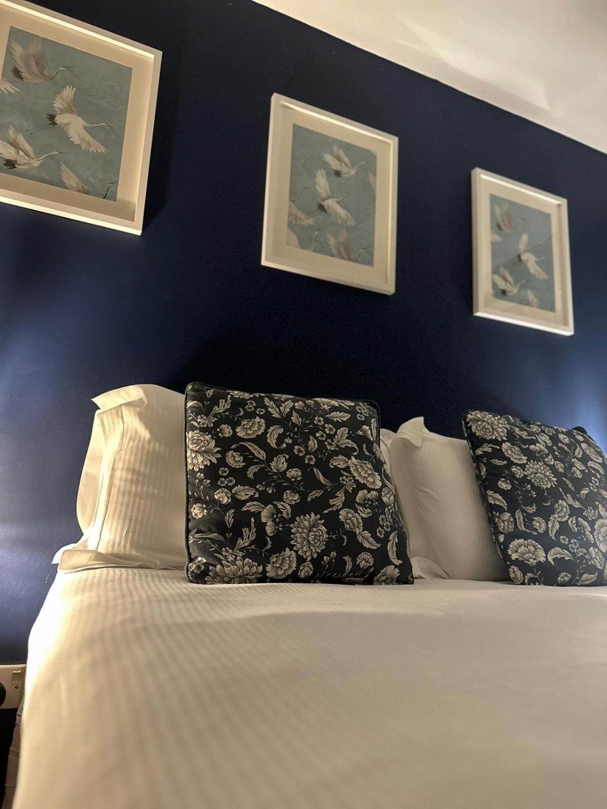 The Kings Arms Inn Montacute Luaran gambar